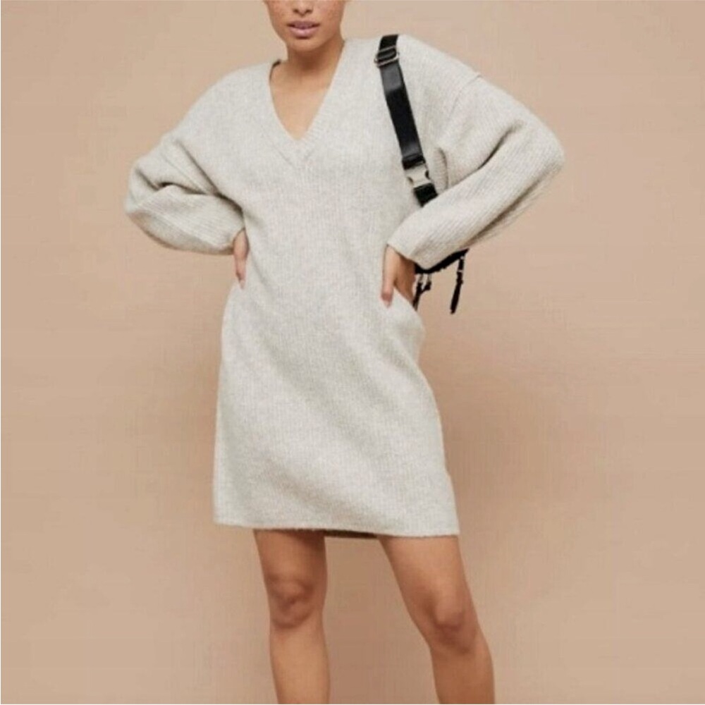 Topshop Beautiful Soft Sweater Dress V Neck Cream/Gray color Raglan Sleeves S… - Picture 10 of 10